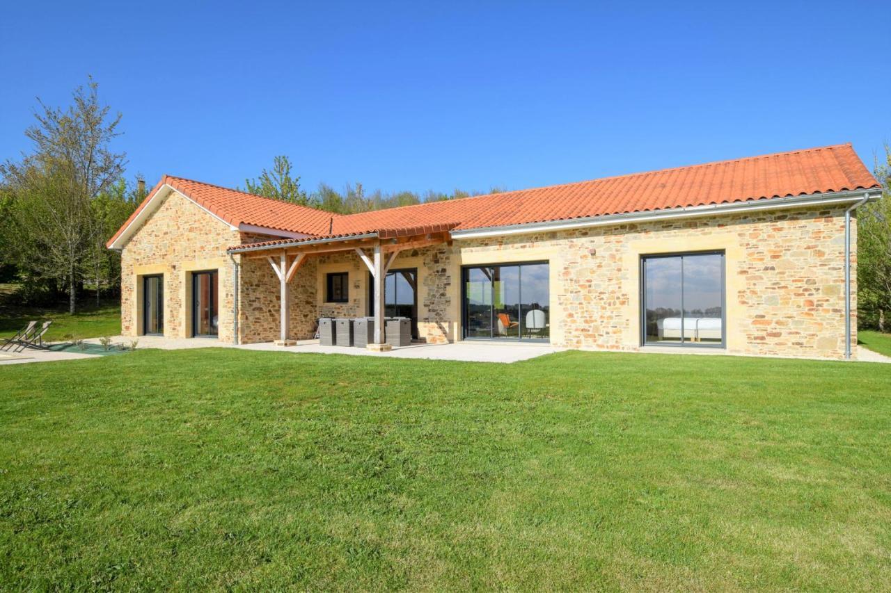Domaine D'Essendieras Saint-Medard-d'Excideuil Exterior photo