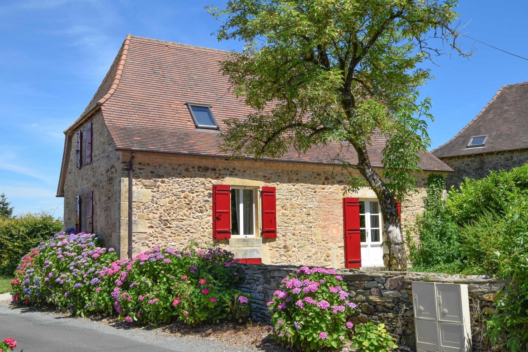 Domaine D'Essendieras Saint-Medard-d'Excideuil Exterior photo
