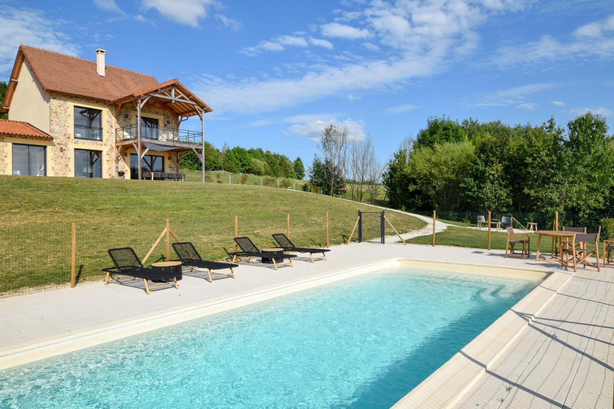 Domaine D'Essendieras Saint-Medard-d'Excideuil Exterior photo